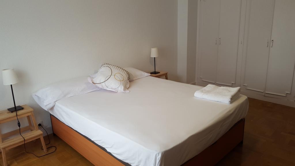 Apartamento Vuelta Del Castillo Pamplona Exterior foto